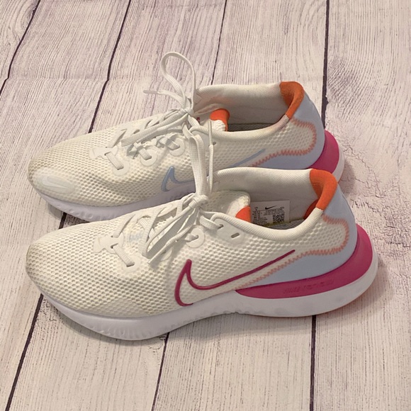 nike running shoes size 9